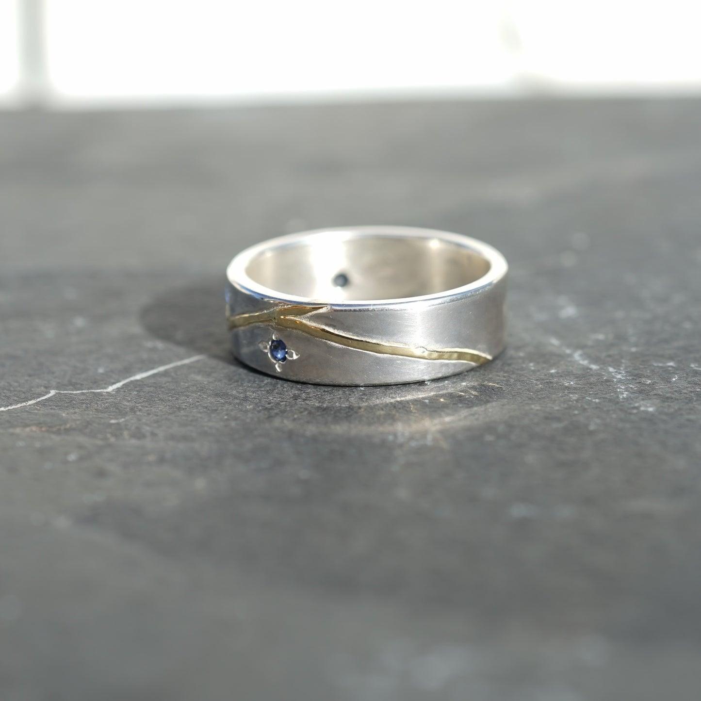 Silver, Blue Sapphire and 18ct Gold Ring, size V