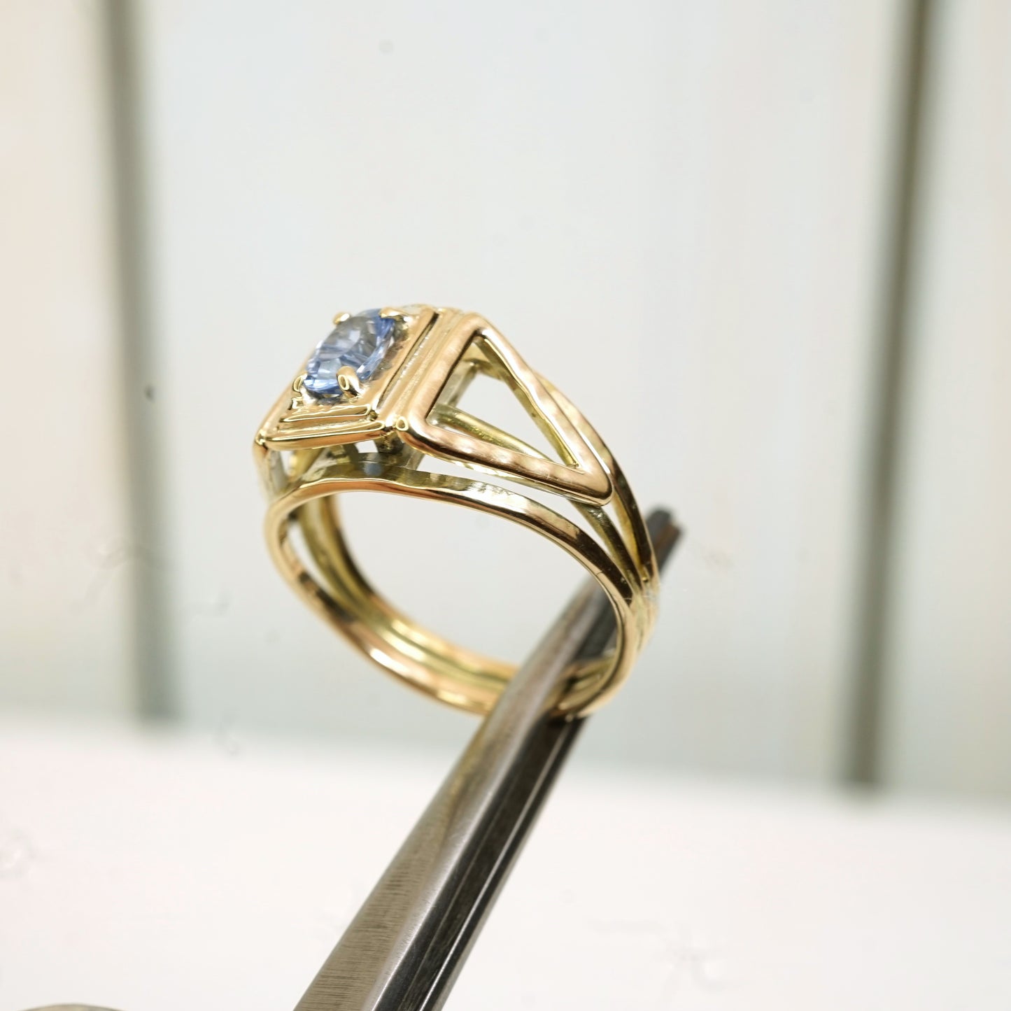 9ct Gold and Blue Sapphire Signet Ring, size N