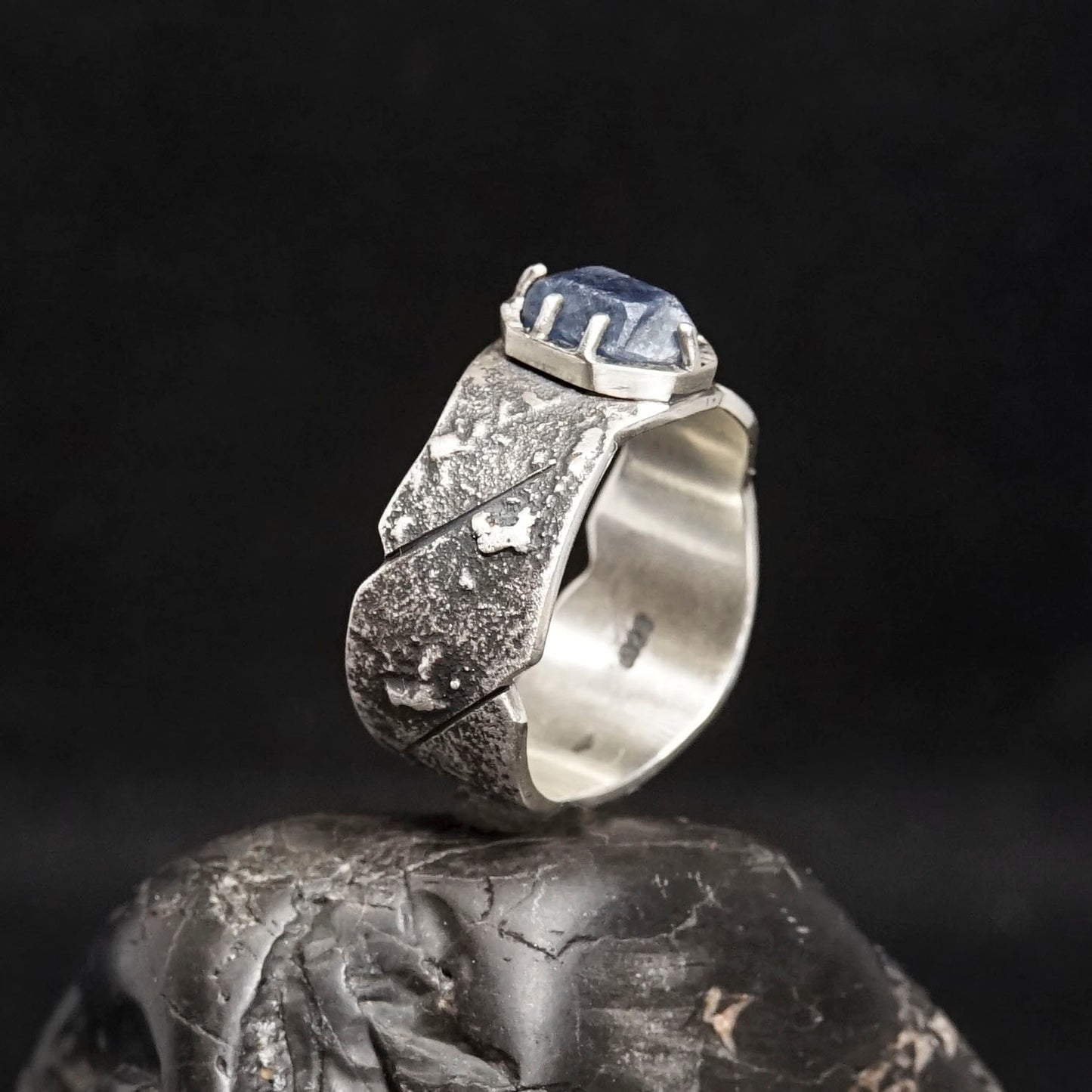 Raw Sapphire, 925 Sterling Silver, Earth Band Ring